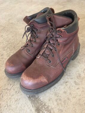Men's red wings Work Boots - Lace-Up, Cushioned Collar